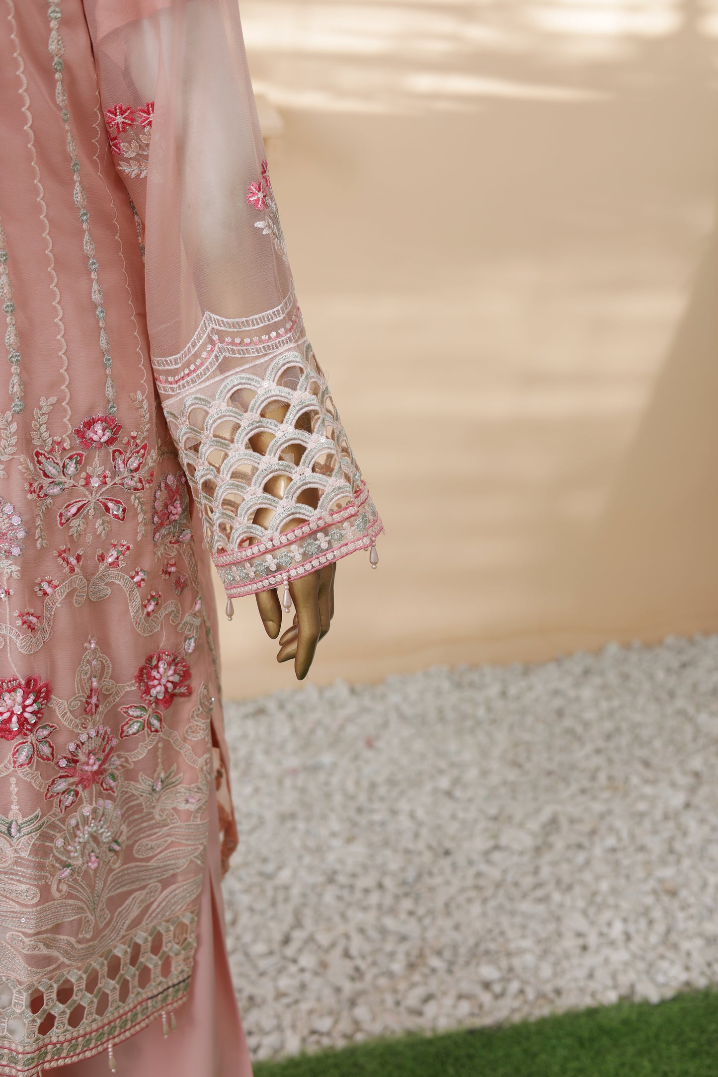 Husn-E-Suroshi Chiffon Collection 2025 | SR-04 (NARM)