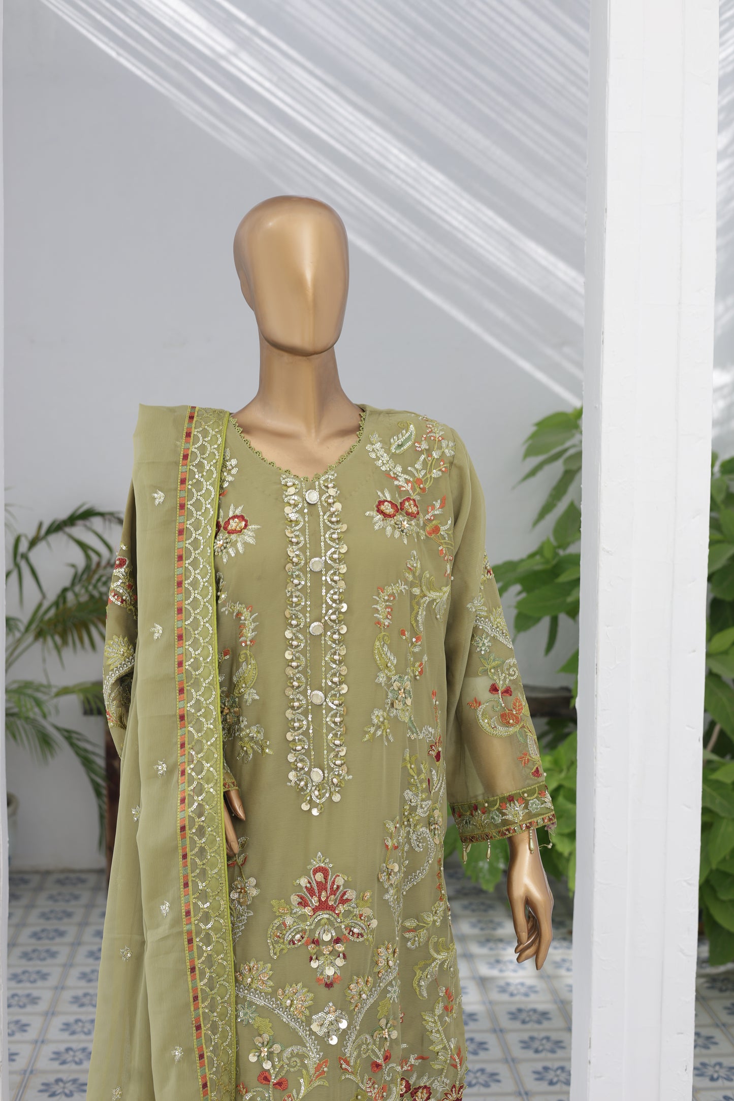 Husn-E-Suroshi Chiffon Collection 2025 | SR-01 (KHOOB)