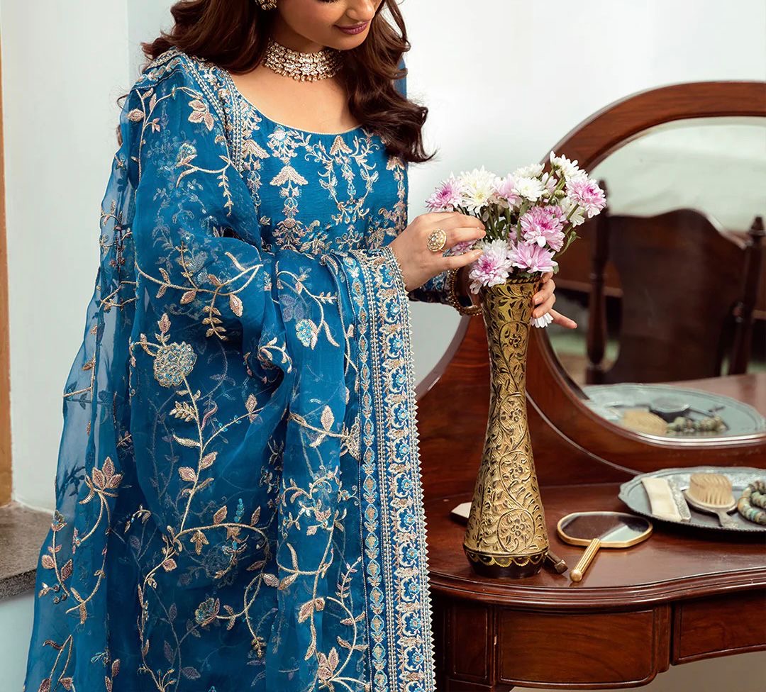 Faiza Saqlain Luxuxy Organza Dress 5318