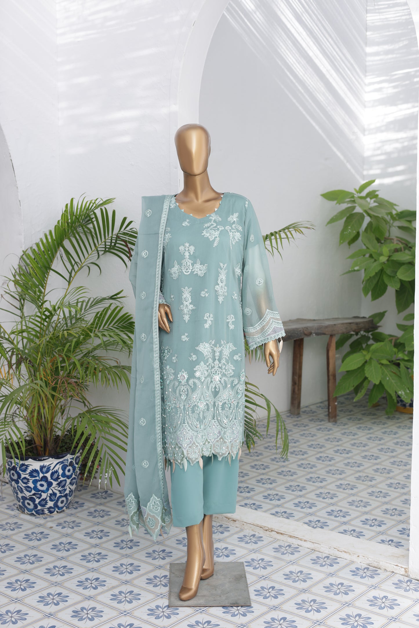 Husn-E-Suroshi Chiffon Collection 2025 | SR-05 (THANDAK)
