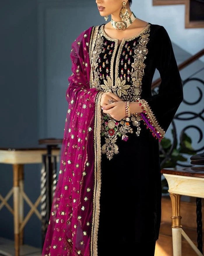 Khudabaksh Black Luxury Velvet Dress |5340