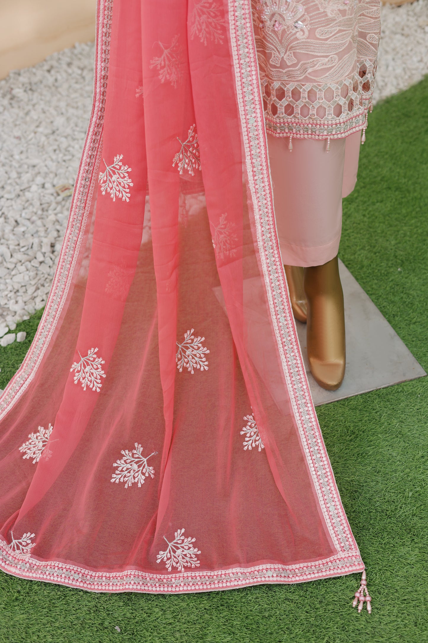 Husn-E-Suroshi Chiffon Collection 2025 | SR-04 (NARM)