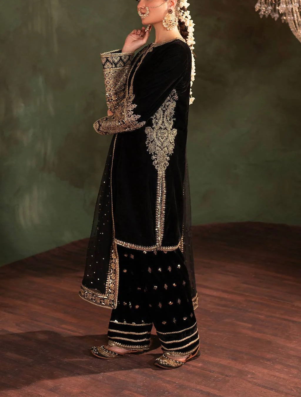 Iznik Black Luxury 9000 Micro Velvet Dress| 5336