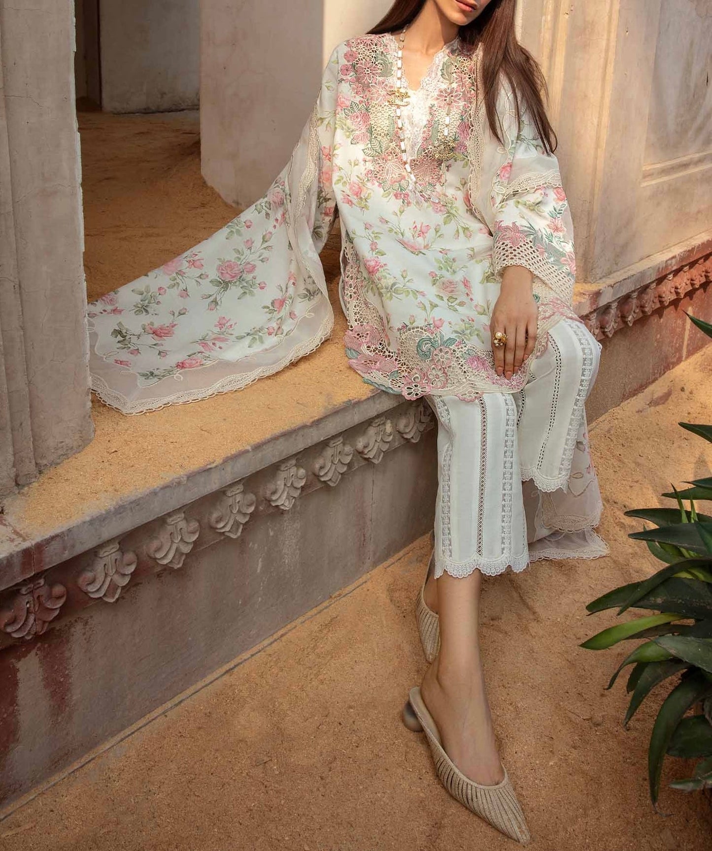 Crimson Luxury Lawn Formal Wear Dress |SC-5263