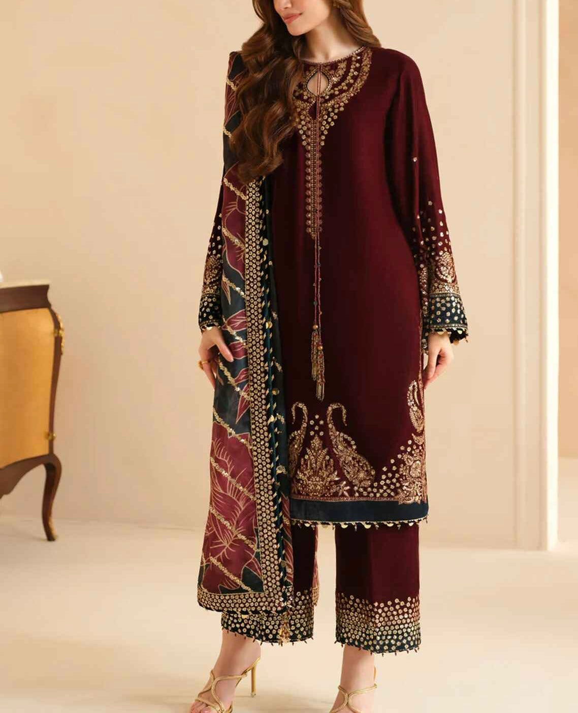 Jazmin Luxury Velvet Dress | winter 5335