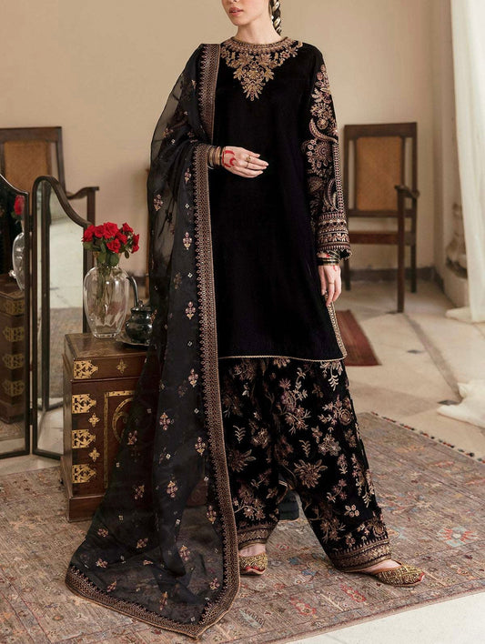 Baroque Black Luxury Velvet Dress Winter SC-5338