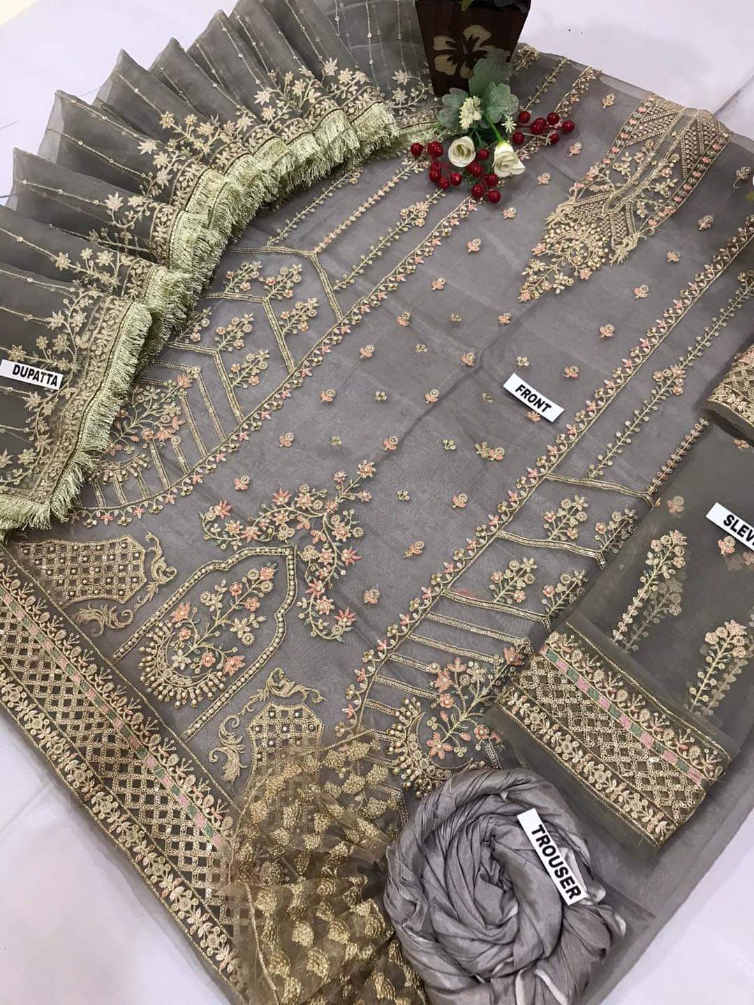 Agha Noor Organza | SC 026