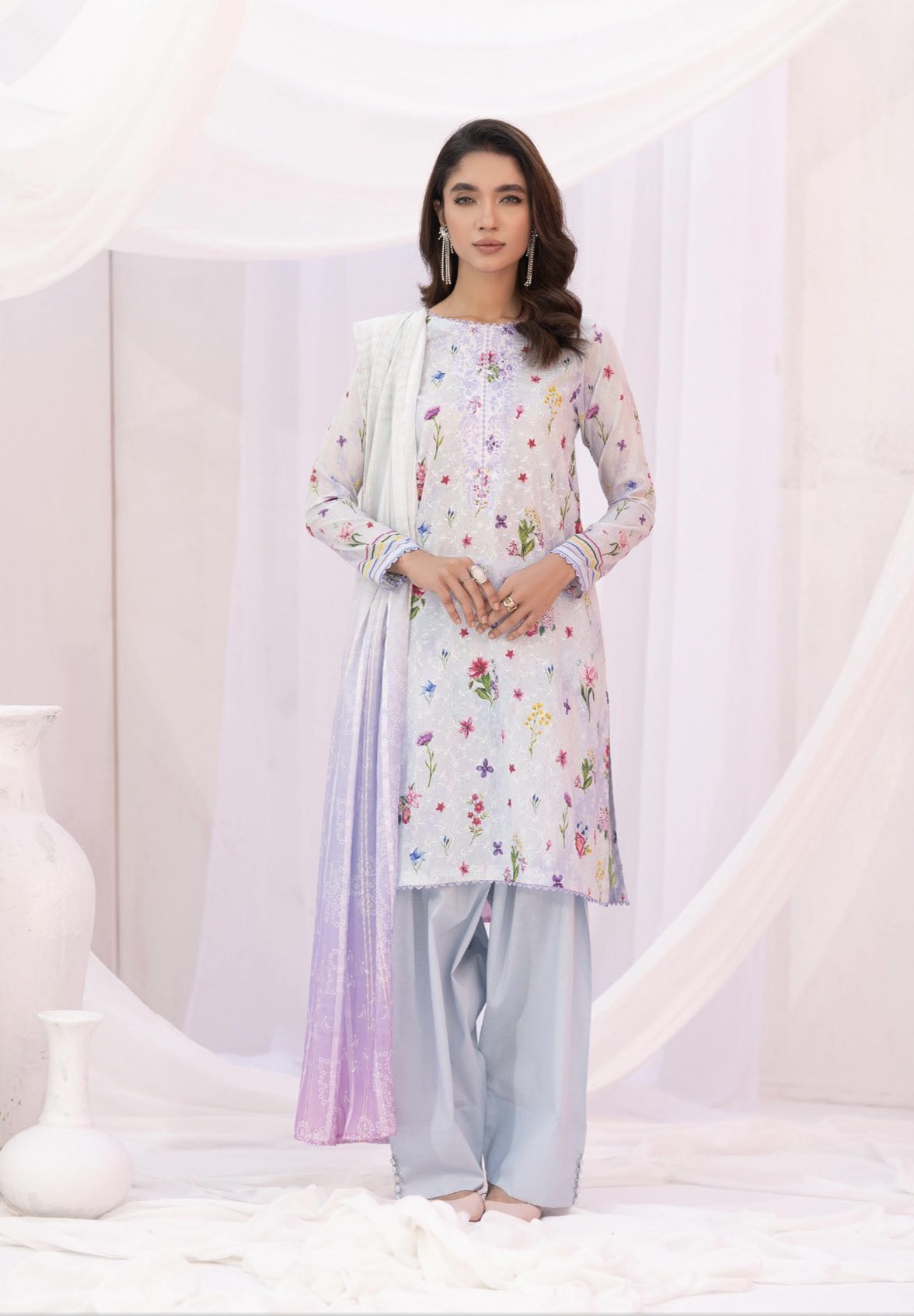 Kroma Lawn Chickenkari Printed Emb collection | SC-08