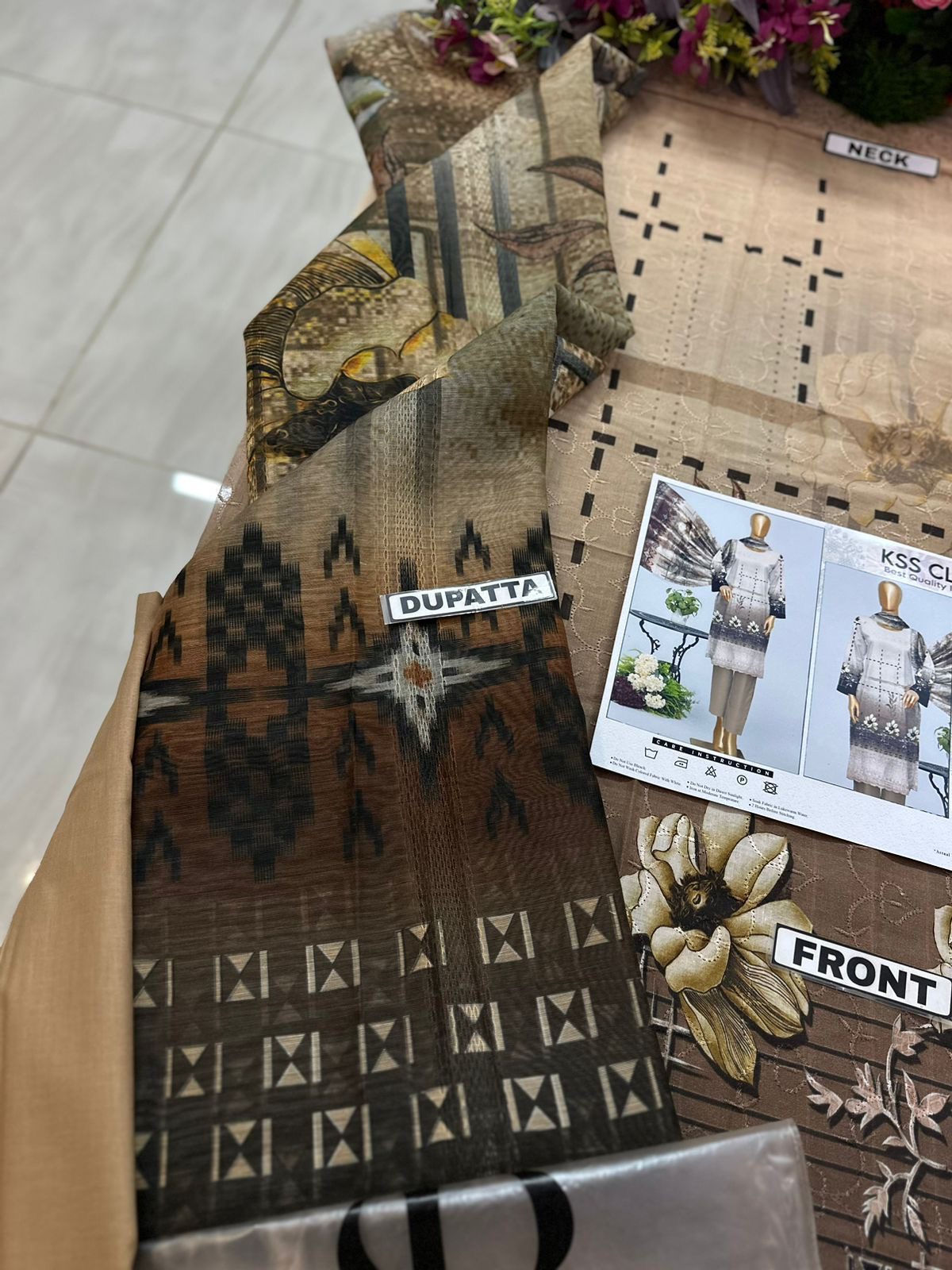 Bin Saeed Luxury Printed Chicken Kari Lawn | SC-215